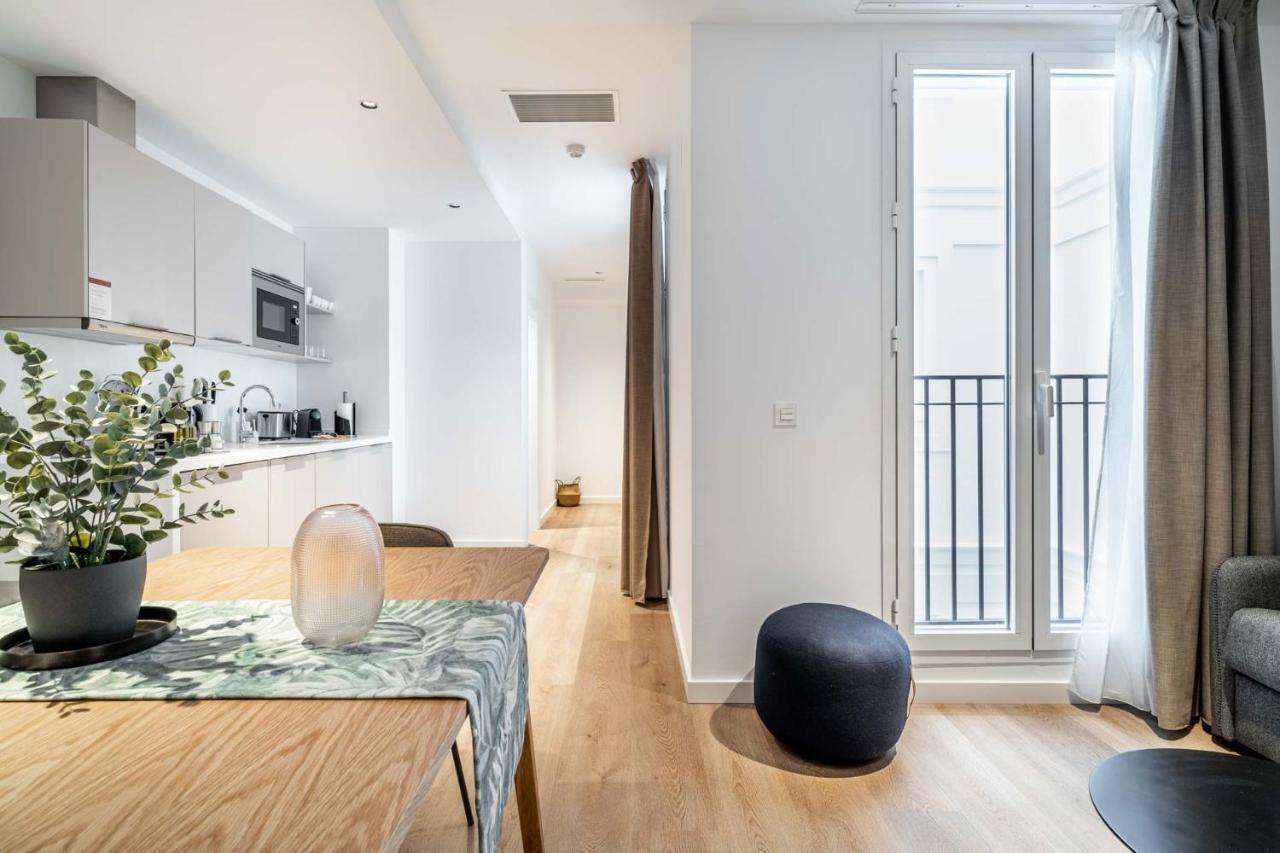 Limehome Calle Granada Appartement *